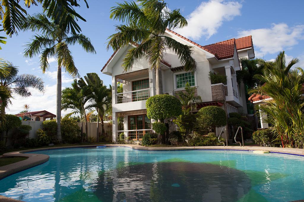 Sir Nico Guesthouse And Resort Pulilan Exterior foto